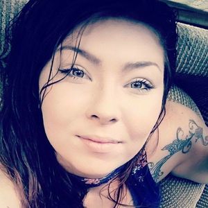 Meet your Posher, Devin